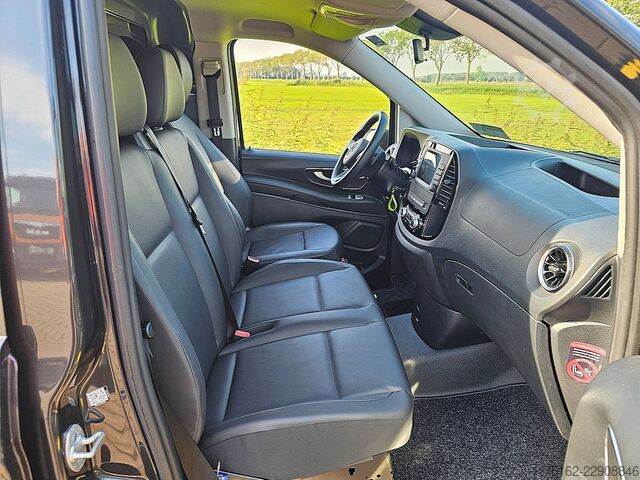 Hochdachkombi MERCEDES-BENZ EVITO L2 Bumpers-Kleur 66kWh 280KM WLTP Airco A...