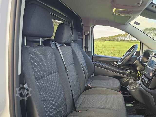 High-roof van MERCEDES-BENZ VITO 110 L2 Airco Euro6 BPM-Vrij Achterdeuren 9...