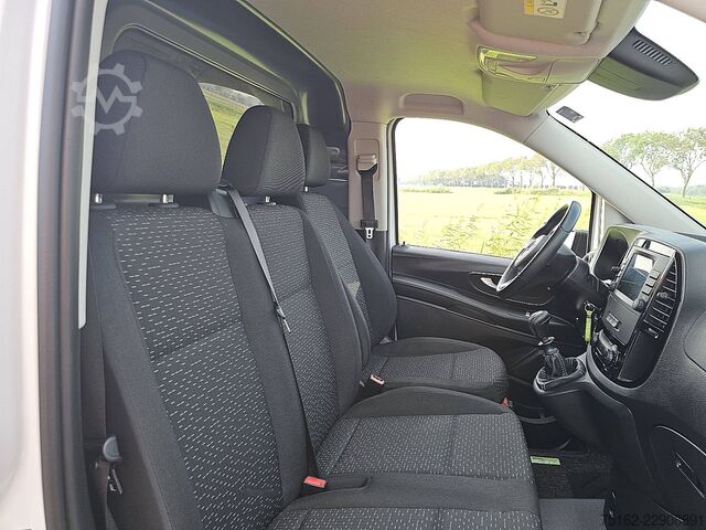 High-roof van MERCEDES-BENZ VITO 110 L2 Carplay Euro6 AC!