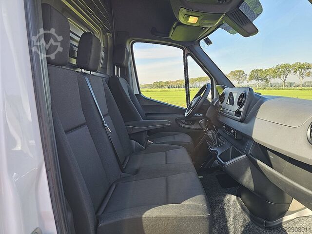 High-roof van MERCEDES-BENZ SPRINTER 311 L2H2 Mbux FWD Euro6 BPM-Vrij Airco...