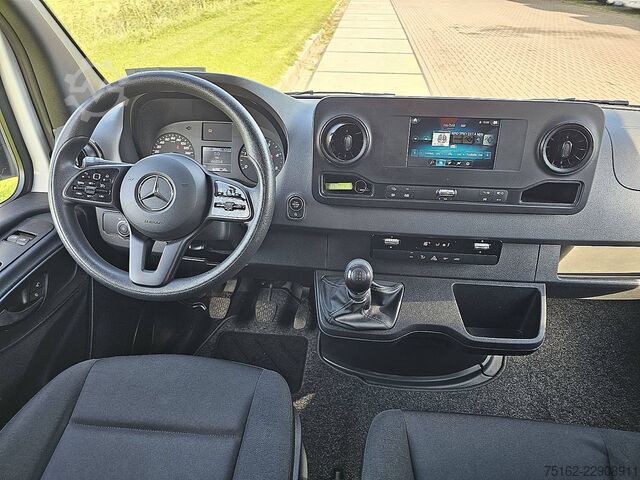 High-roof van MERCEDES-BENZ SPRINTER 311 L2H2 Mbux FWD Euro6 BPM-Vrij Airco...