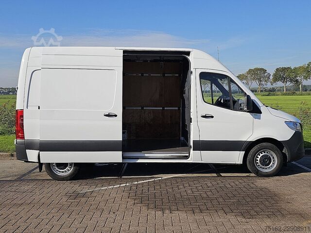 High-roof van MERCEDES-BENZ SPRINTER 311 L2H2 Mbux FWD Euro6 BPM-Vrij Airco...