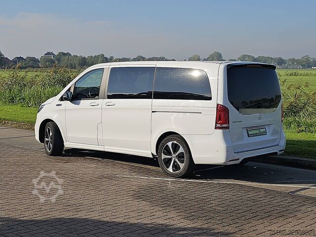 Passenger transportation MERCEDES-BENZ EQV 300 L2 7-Persoons 365km WLTP Navi 360Camera...