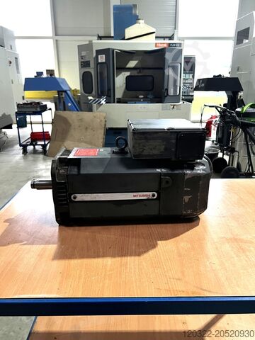 Spindelmotoren/Servomotoren Mitsubishi/Siemens/Fanuc (siehe Beschreibung)