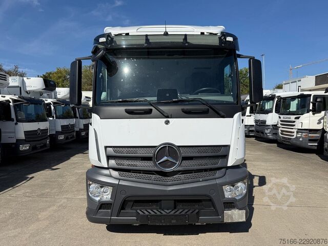 LKW mit Kofferaufbau MERCEDES-BENZ ACTROS 2532 L Koffer 8,50 m LBW 2 T*ORIGINAL KM