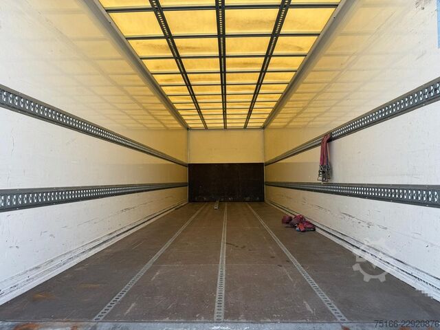 LKW mit Kofferaufbau MERCEDES-BENZ ACTROS 2532 L Koffer 8,50 m LBW 2 T*ORIGINAL KM