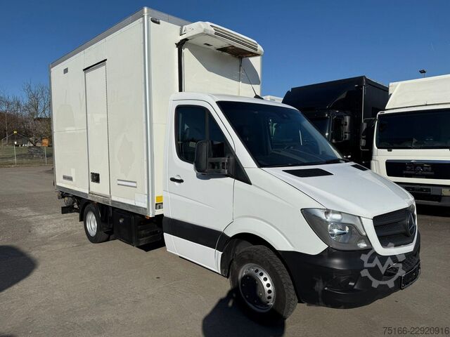 Transporter mit Koffer MERCEDES-BENZ SPRINTER 519 CDI Kühlkoffer 3,5 m LBW*THERMO