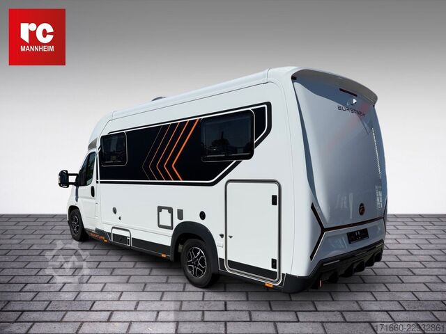 Teilintegriertes Wohnmobil BÜRSTNER Signature SFT 7.0 Orange accent & Brown Leather