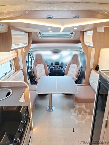 Teilintegriertes Wohnmobil BÜRSTNER Lyseo TD 736 Tageszulassung! 22.680 Euro sparen!
