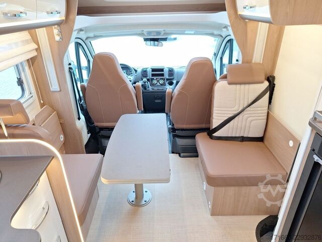 Teilintegriertes Wohnmobil BÜRSTNER Lyseo TD 736 Tageszulassung! 22.680 Euro sparen!