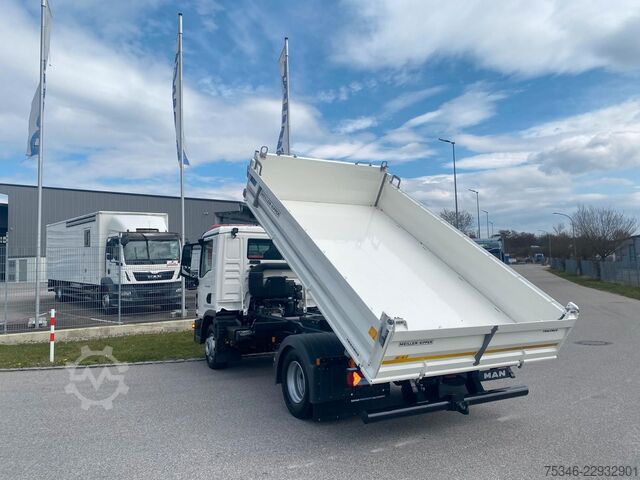 Dreiseitenkipper LKW MAN TGL 12.250 BL / Kipper/Klima/3-Sitzer/ NL6,6To