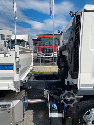Dreiseitenkipper LKW MAN TGL 12.250 BL / Kipper/Klima/3-Sitzer/ NL6,6To