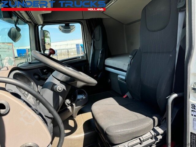 Standard-SZM DAF XF 480 SPACECAB