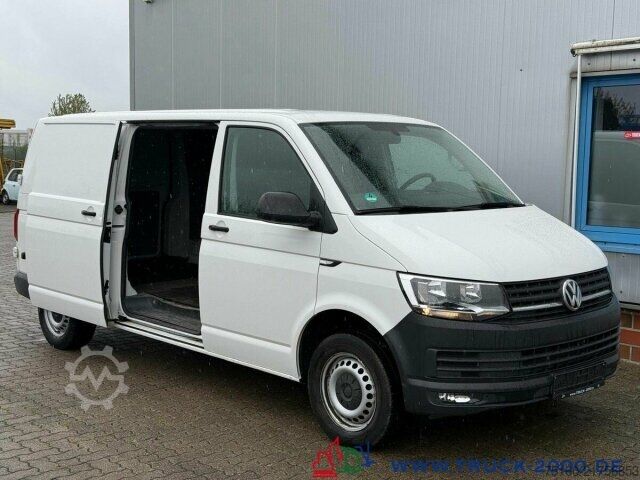 Panel van Volkswagen T6 2.0 TDI Kasten lang 3 Sitze + Klima+AHK 2.2t.