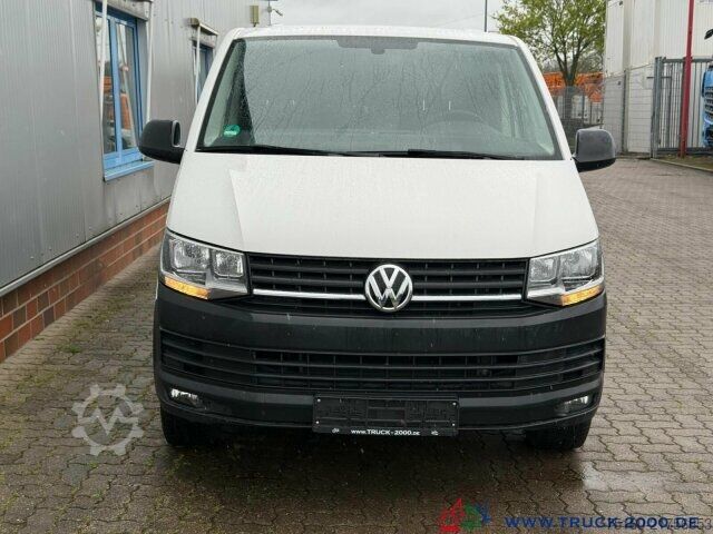 Panel van Volkswagen T6 2.0 TDI Kasten lang 3 Sitze + Klima+AHK 2.2t.