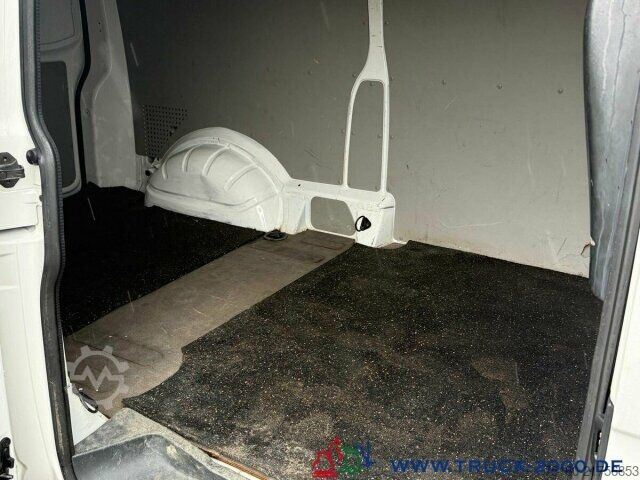 Panel van Volkswagen T6 2.0 TDI Kasten lang 3 Sitze + Klima+AHK 2.2t.