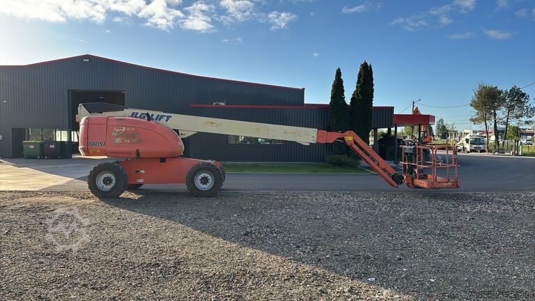 Teleskopauslegerlift JLG 660 Sj (22m)