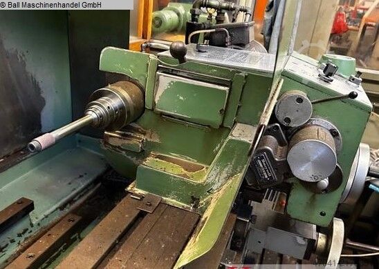 Innen- und Planschleifmaschine VOUMARD 5A