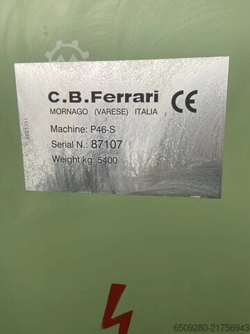 Vertical machining center Ferrari P46-S