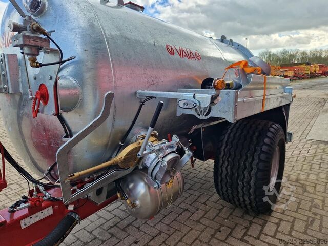 Slurry injector Vaia Waterwagen MB 38 - Nieuw