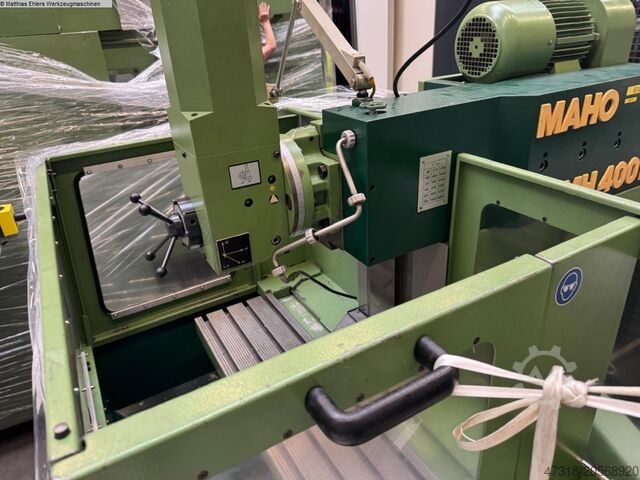 Werkzeugfräsmaschine - Universal MAHO MH 400 E