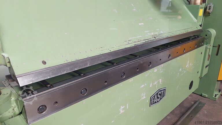 Universal folding and bending machine FASTI 212-20-4