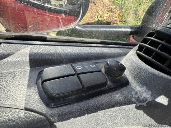 Transporter mit Kipper MERCEDES-BENZ ATEGO 818