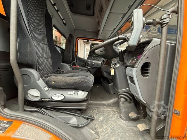 Road sweeper MERCEDES-BENZ Atego Kehrmaschine BUCHER CITYFANT 5000