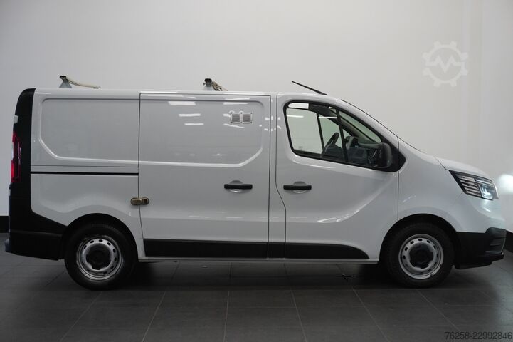 Renault Trafic 2.0 Blue dCi 130PK EURO 6 - Airco - Navi - Cruise - €16.900,- Excl. Renault Trafic 2.0 Blue dCi 130PK EURO 6 - Airco - Navi...