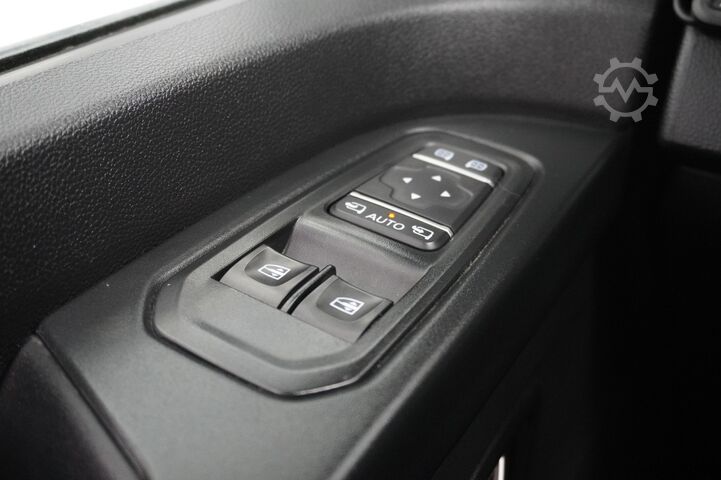 Renault Trafic 2.0 Blue dCi 130PK EURO 6 - Airco - Navi - Cruise - €16.900,- Excl. Renault Trafic 2.0 Blue dCi 130PK EURO 6 - Airco - Navi...