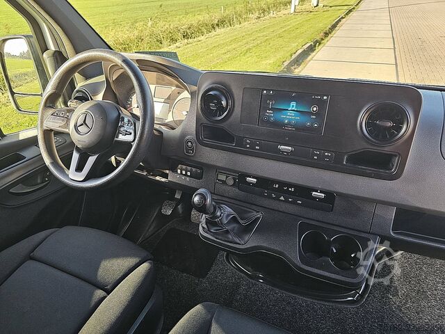 MERCEDES-BENZ SPRINTER 316 L2H2 RWD 3.5t Tow Bar Mbux Navigation Camera Cargo Area Fittings 3-Seater MERCEDES-BENZ SPRINTER 316 L2H2 RWD 3.5t-Trekhaak Mbux Navi C...