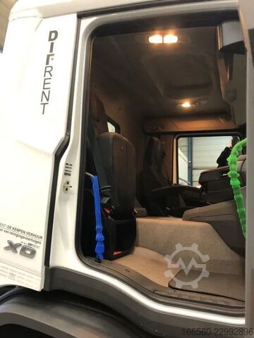 DAF XD 450 FAN 6x2 Road with HYVA Loader 20-6.2-S, equipped with push bar, suitable for 40 ft contai DAF XD 450 FAN  6x2 Road  with HYVA Loader 20-6.2-S...