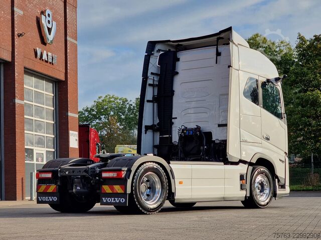 Volvo FH 16.700 Globetrotter 4x2 - NEW - Retarder - I-ParkCool - Alloy wheels - Mirror cameras - Volvo FH 16.700 Globetrotter 4x2 - NEW - Retarder - I...