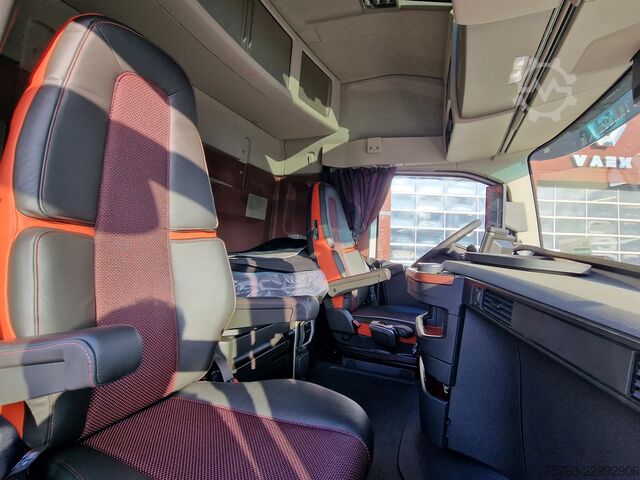 Volvo FH 16.700 Globetrotter 4x2 - NEW - Retarder - I-ParkCool - Alloy wheels - Mirror cameras - Volvo FH 16.700 Globetrotter 4x2 - NEW - Retarder - I...
