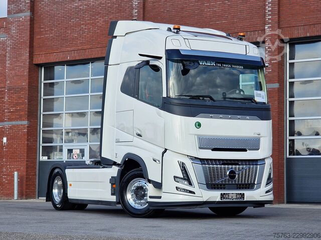 Volvo FH 16.700 Globetrotter 4x2 - NEW - Retarder - I-ParkCool - Alloy wheels - Mirror cameras - Volvo FH 16.700 Globetrotter 4x2 - NEW - Retarder - I...