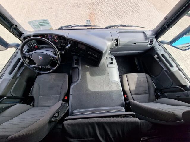 Standard-SZM Scania P410 6x2/4 - Full air - Navi - Fridge - Euro