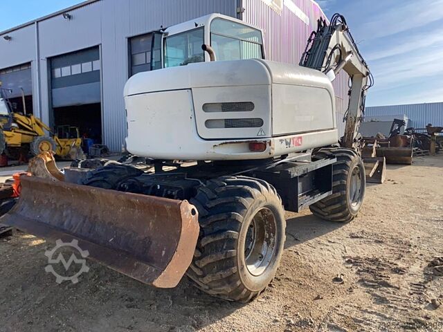 Wheeled Excavator Terex TW110 with two-piece offset boom and 3 buckets