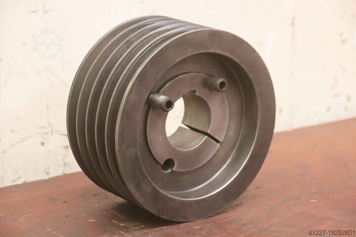 V-belt pulley 5-groove Guss SPB 200-5 (17 mm)