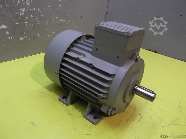 Electric motor 1.1 kW 2845 rpm Siemens 1LA7083-2AA10