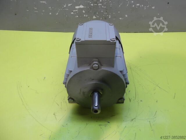 Electric motor 1.1 kW 2845 rpm Siemens 1LA7083-2AA10