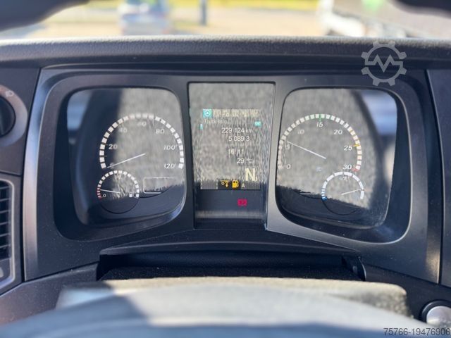 Beverage truck MERCEDES-BENZ ANTOS 2535 / 2 x AHK / LBW / LENKACHSE / 20 PAL