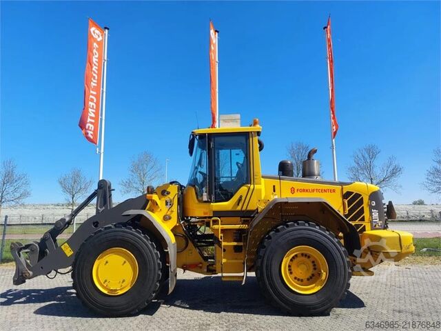 Construction equipment Volvo L110F