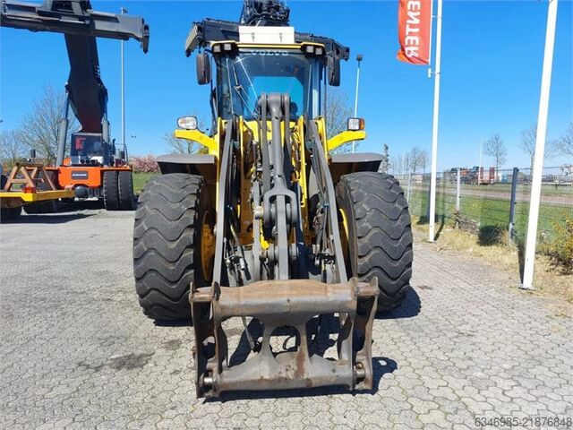 Construction equipment Volvo L110F