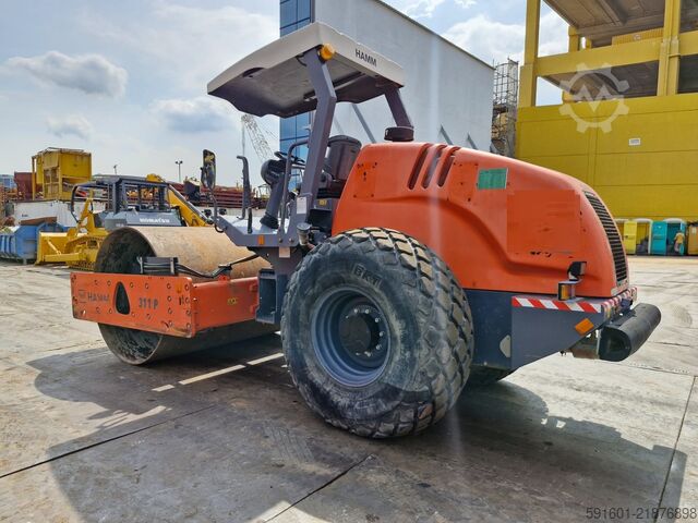 Single drum roller Hamm 311P