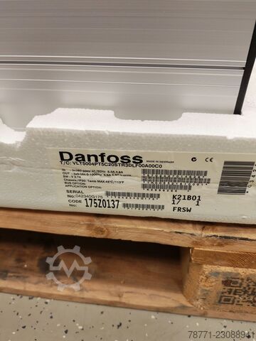 Frequency converter Danfoss VLT5004PT5C20STR3DLF00A00CO