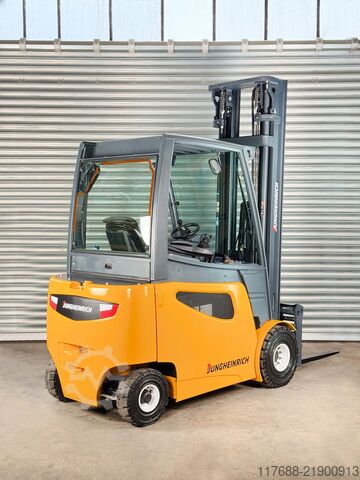 Electric 4-wheeler Jungheinrich EFG S30 - Service Neu - Batterie 85% + Garantie