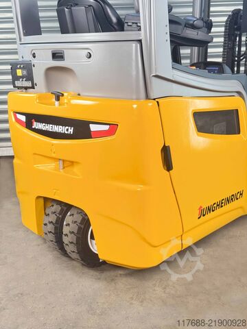 Electric 3-wheeler Jungheinrich EFG 220 - Service Neu - Batterie 90% + Garantie