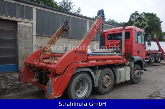 Skip truck MAN TGA 26.390 6x2/4