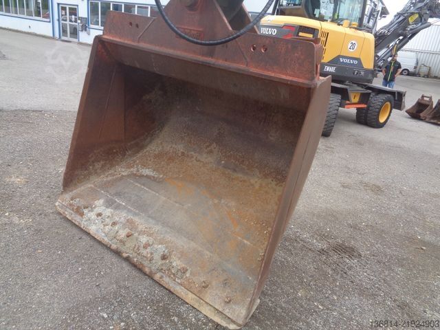 Chain excavator ATLAS 240 LC