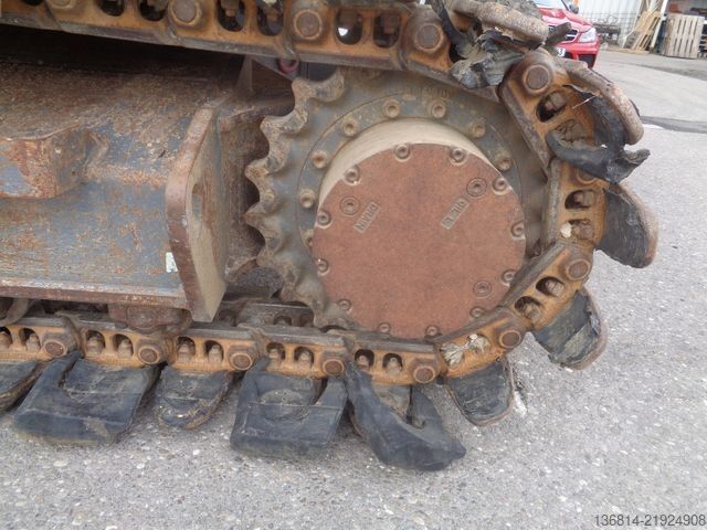 Chain excavator TAKEUCHI TB1140 Lehnhoff SW10-3 + Löffel